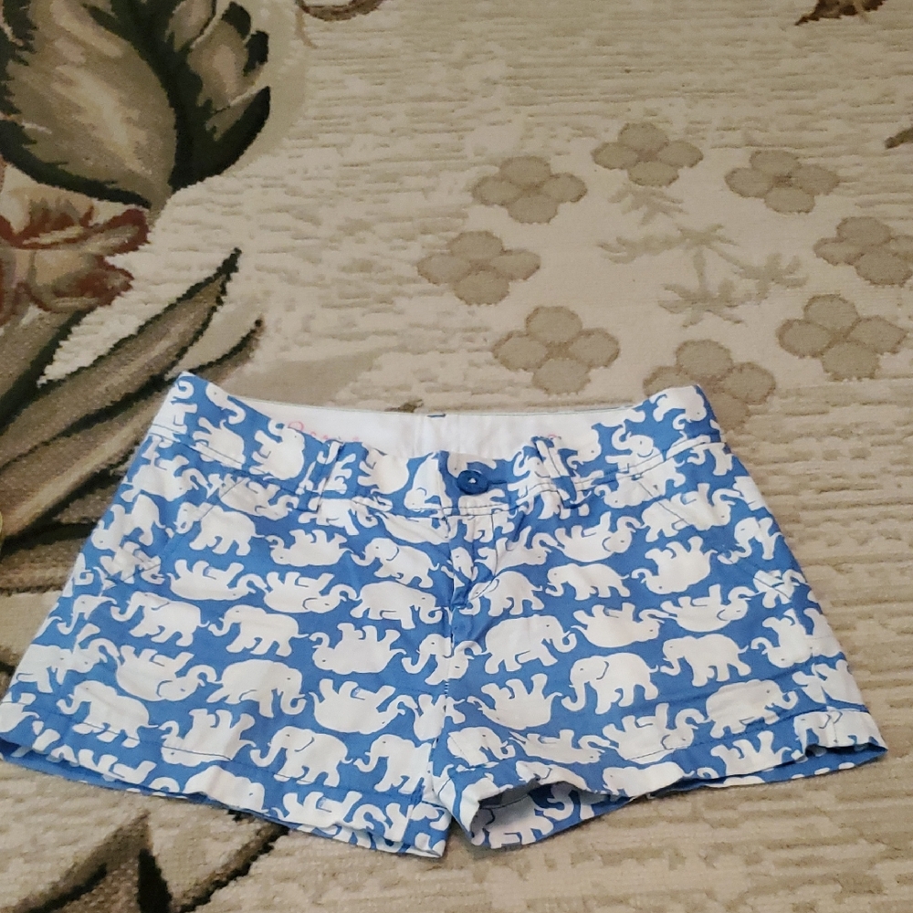 Lilly Pulitzer Blue with White Elephant Pattern Shorts Sz. 00
